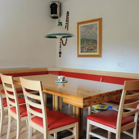 بيت ضيافة Leitner