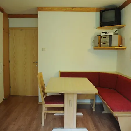 בית הארחה Leitner 3*