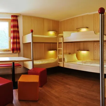 Leitner بيت ضيافة